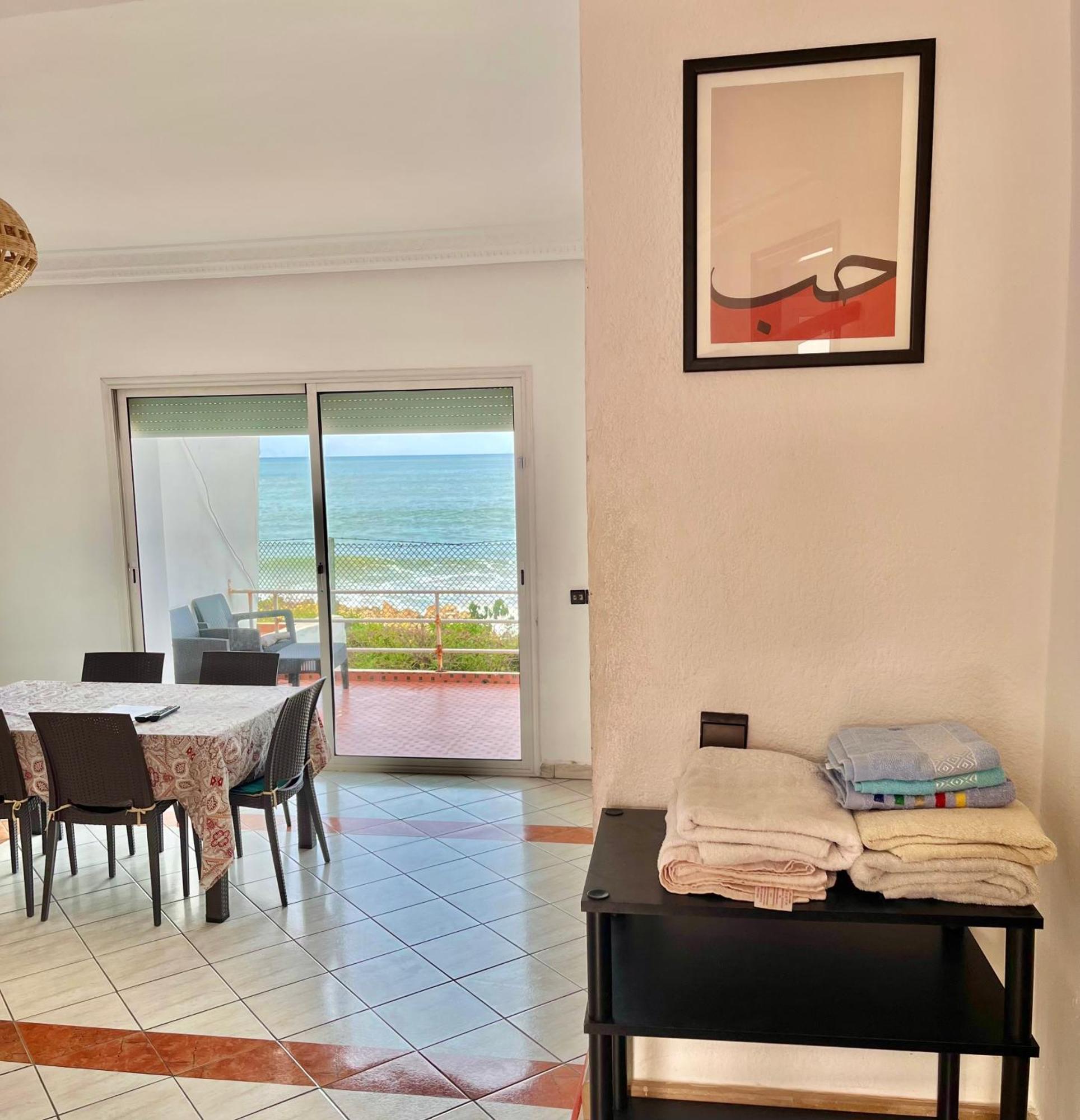 Splendid Beachfront Villa In Sidi Bouzid Beach With Pool Douar Ourlali ภายนอก รูปภาพ